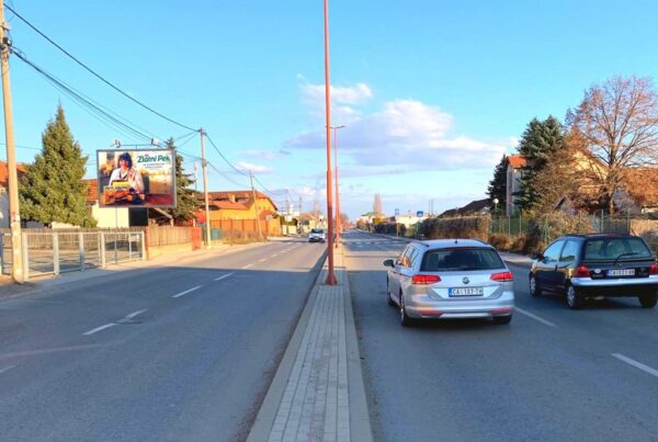 Bilbord BB 431 B, površina 4x3 metara, Bulevar Tanaska Rajića, pravac prema kružnom toku u Konjevićima ka tranzitu