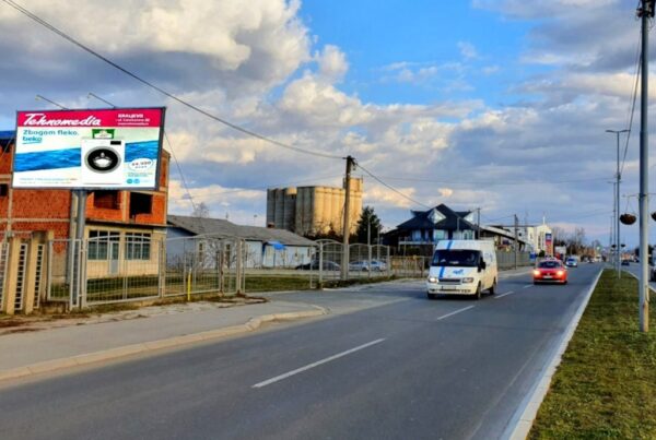 Bilbord BB 432 B, površina 5x2 metara, lokacija ulica Jasički put, tranzit, lice ka centru grada