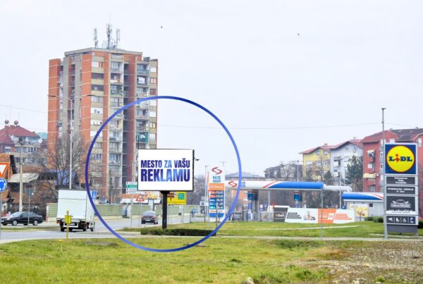 Led ekran 127, površina 4x3 metara, lokacija Krfska ulica, kod Lidla, Kruševac