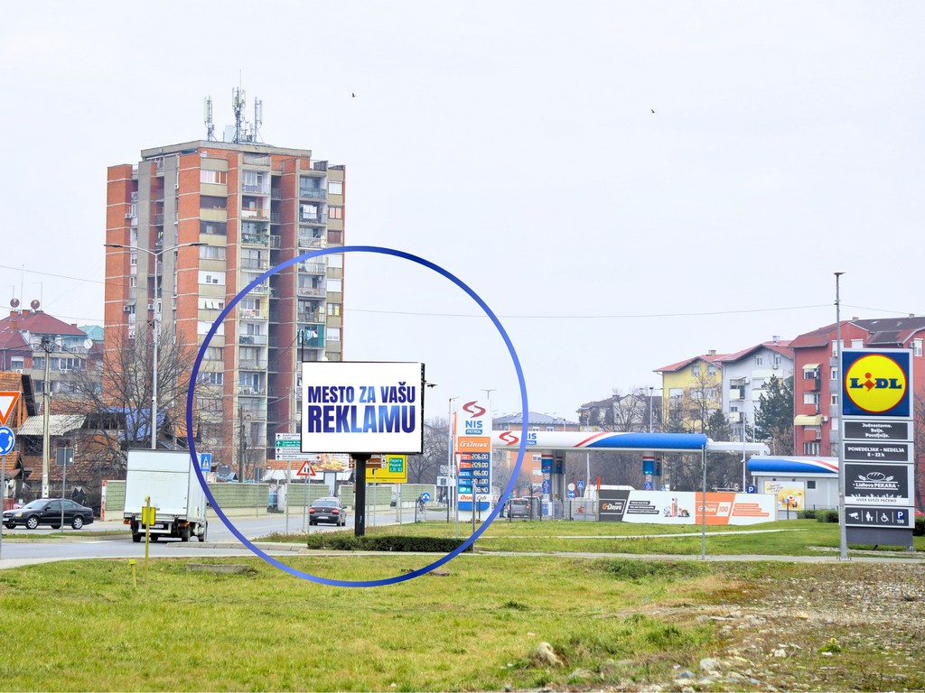 Led ekran 127, površina 4x3 metara, lokacija Krfska ulica, kod Lidla, Kruševac